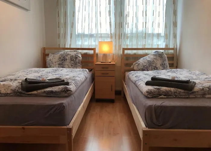Lejlighed Modernes 3-Zimmer Apartment Fuer 5 Personen Nahe Messe Duesseldorf