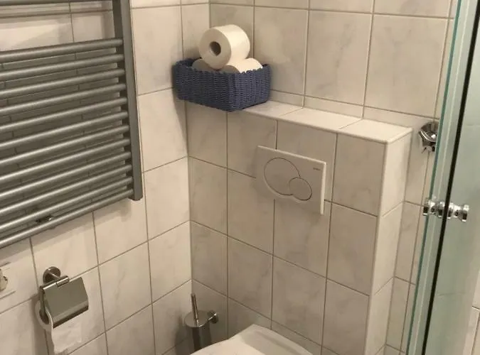 Διαμέρισμα Modernes 3-Zimmer Apartment Fuer 5 Personen Nahe Messe Duesseldorf *